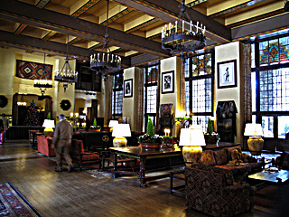 Inside the Ahwahnee; CC felixdaacat