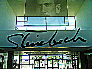 Steinbeck Museum; CC William Dorgan