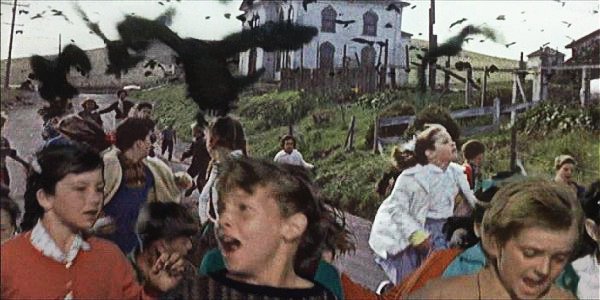 Children Being Attacked by Birds; Courtesy Universal